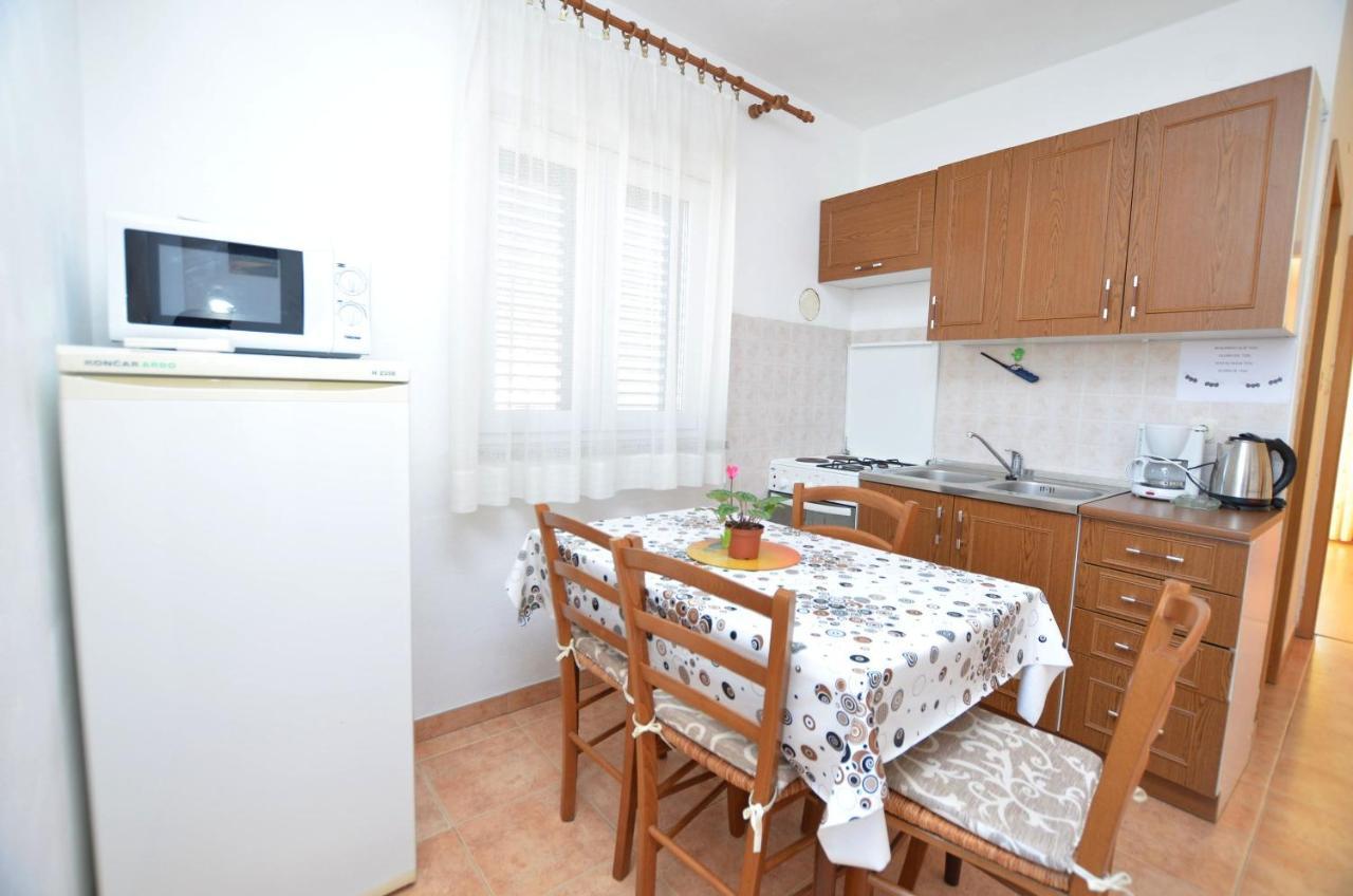 קרס Apartment Anton מראה חיצוני תמונה