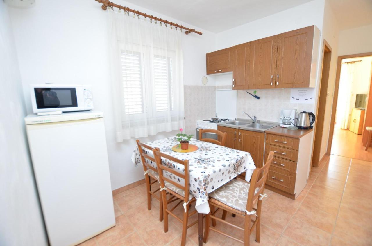 קרס Apartment Anton מראה חיצוני תמונה